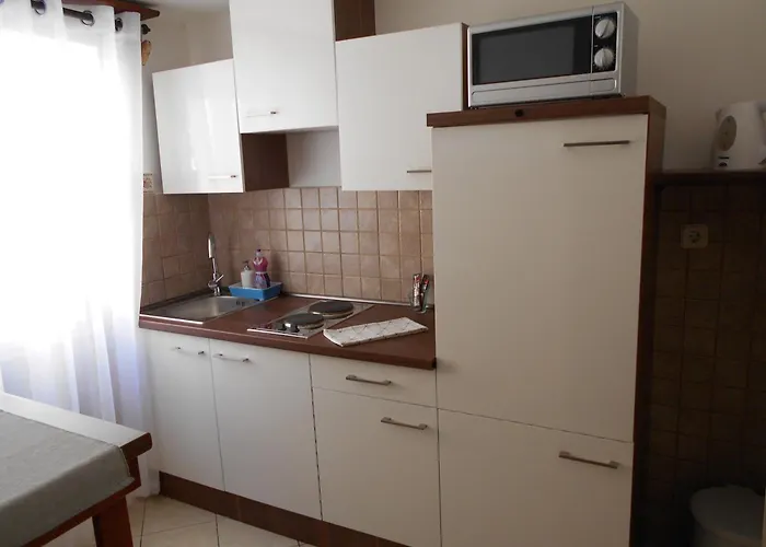 Ana Appartement *